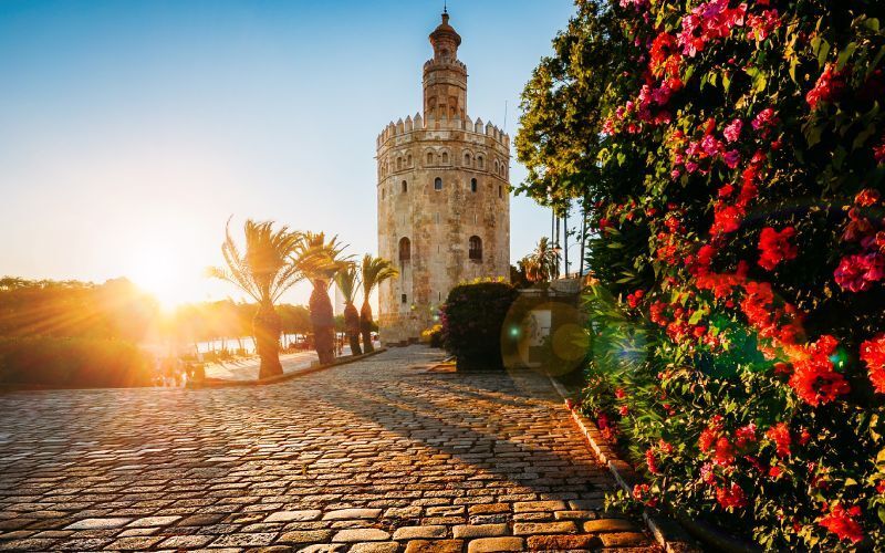 这3个城市1个岛，是你2023西班牙旅行清单里必去目的地